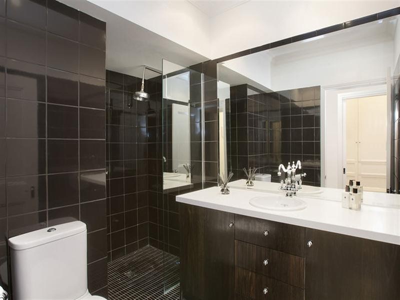 7 Houndswood Close, Doncaster East VIC 3109