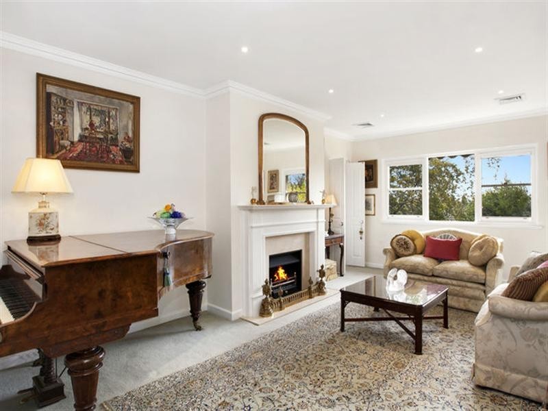2/3 Boston Road, Balwyn VIC 3103