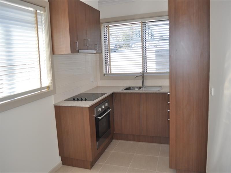 3/14 Firth Street, Doncaster VIC 3108