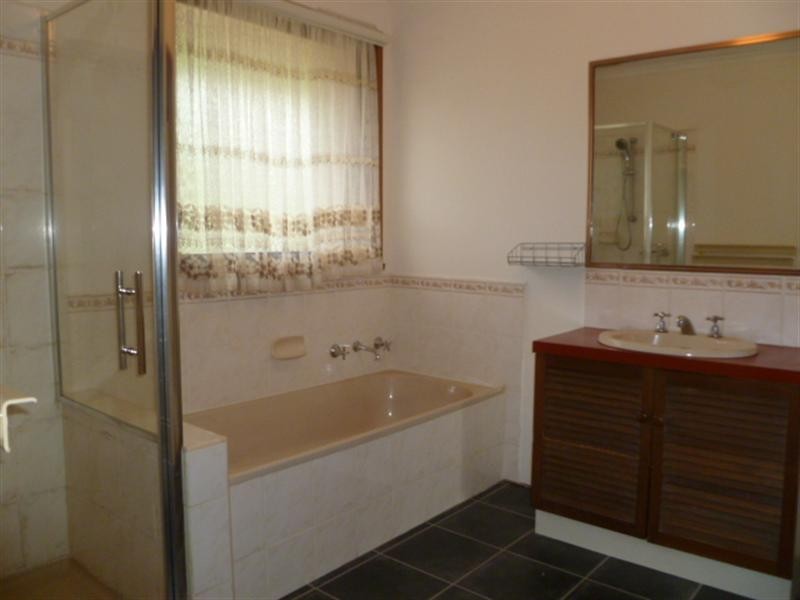 15 Windella Quadrant, Doncaster VIC 3108