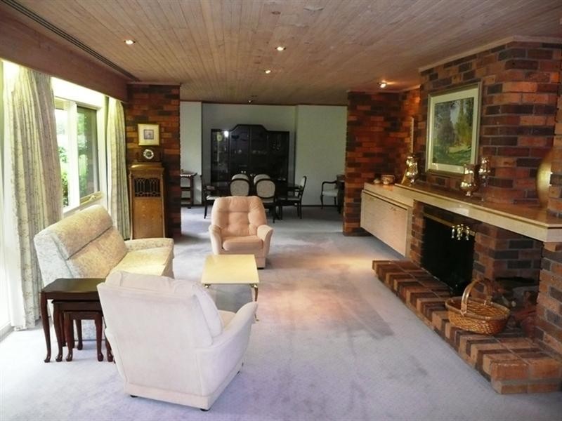 1 Orchard Rise, Park Orchards VIC 3114