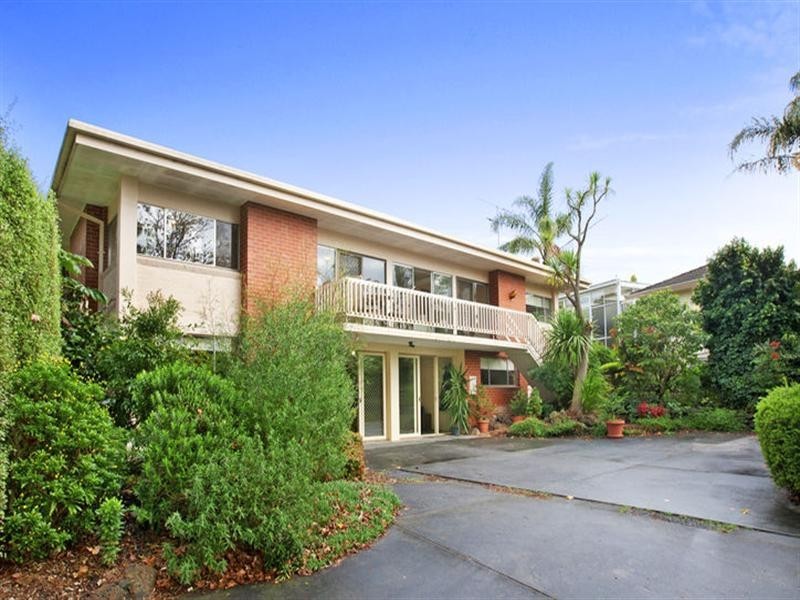 5 Wembley Garden, Donvale VIC 3111