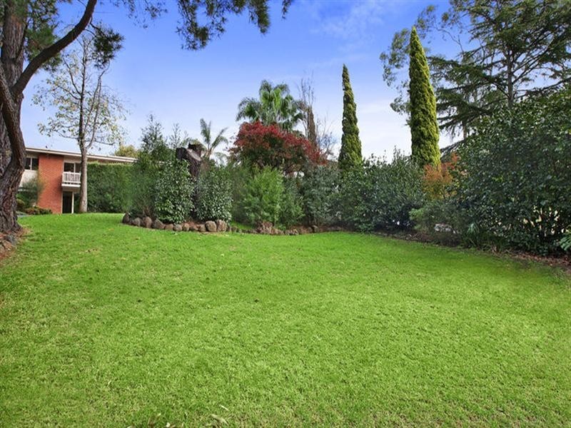 5 Wembley Garden, Donvale VIC 3111