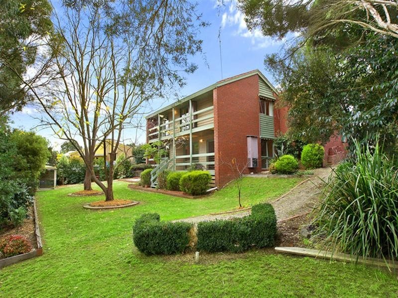 5 Carmen Close, Doncaster East VIC 3109