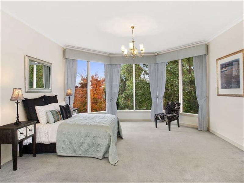 59 Deep Creek Drive, Doncaster East VIC 3109