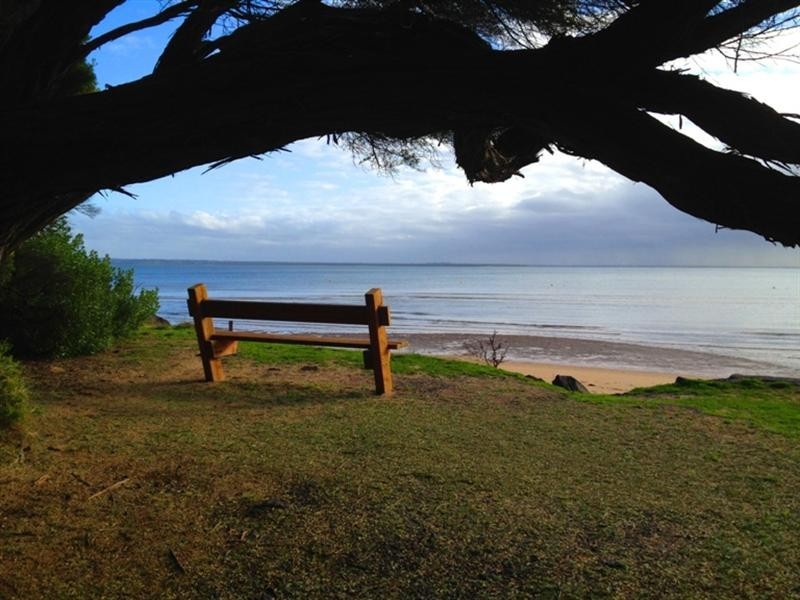 34-35 Stradbroke Avenue, Cowes VIC 3922