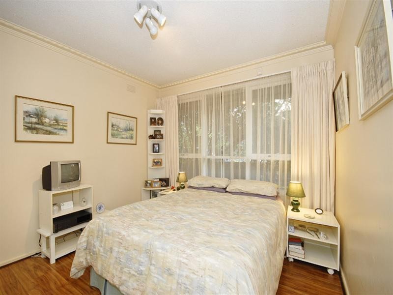 8 Toinette Court, Doncaster East VIC 3109