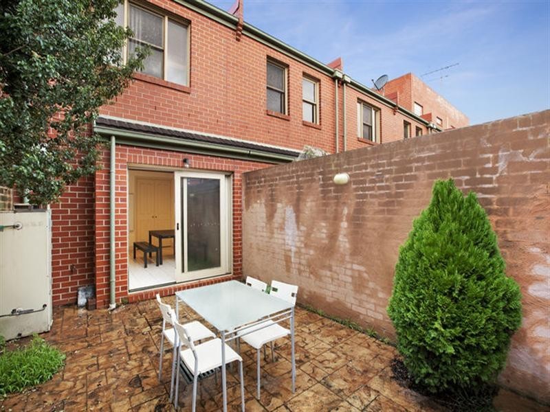 25 Cobden Street, North Melbourne VIC 3051
