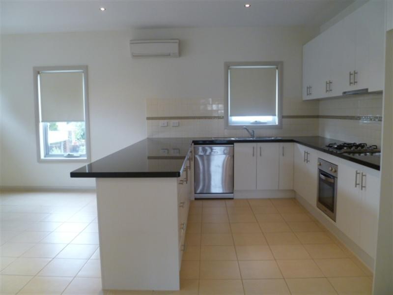 16C High Street, Doncaster VIC 3108