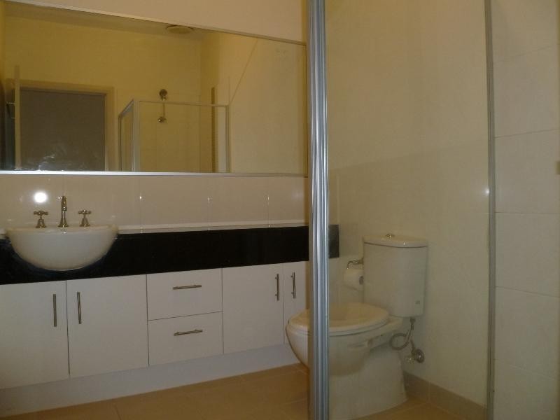 16C High Street, Doncaster VIC 3108