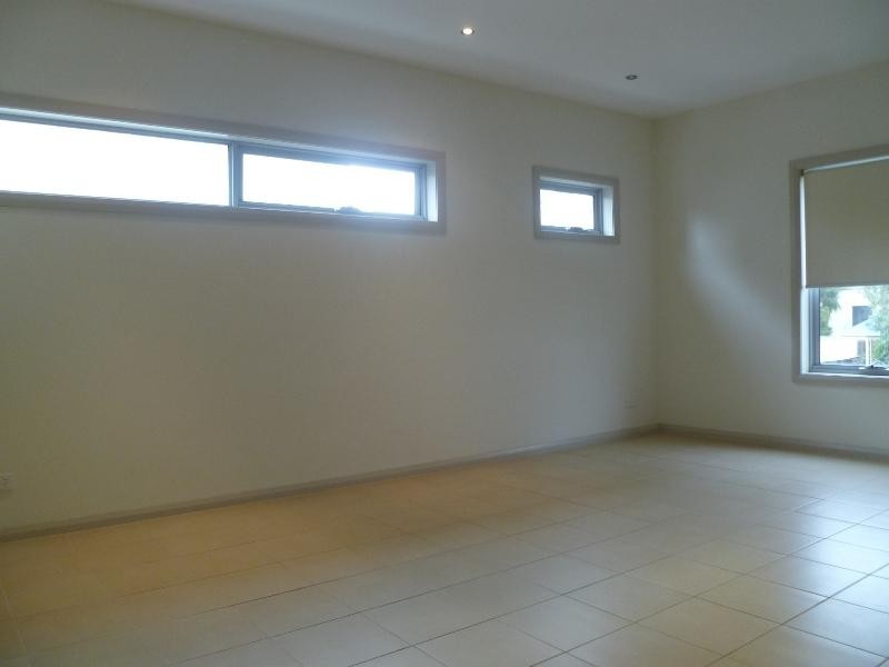 16C High Street, Doncaster VIC 3108