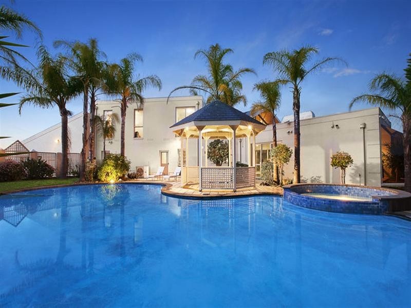 6 Sunny Rise, Templestowe VIC 3106