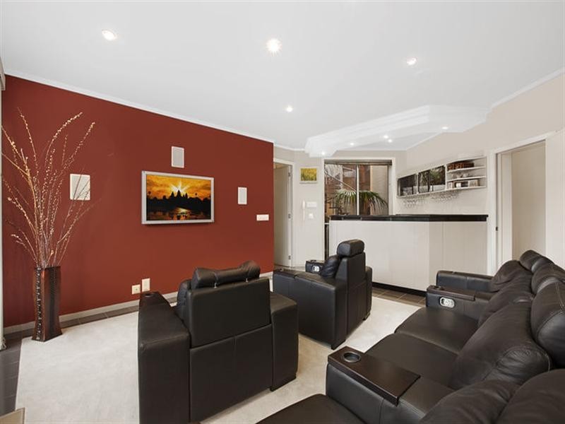 6 Sunny Rise, Templestowe VIC 3106