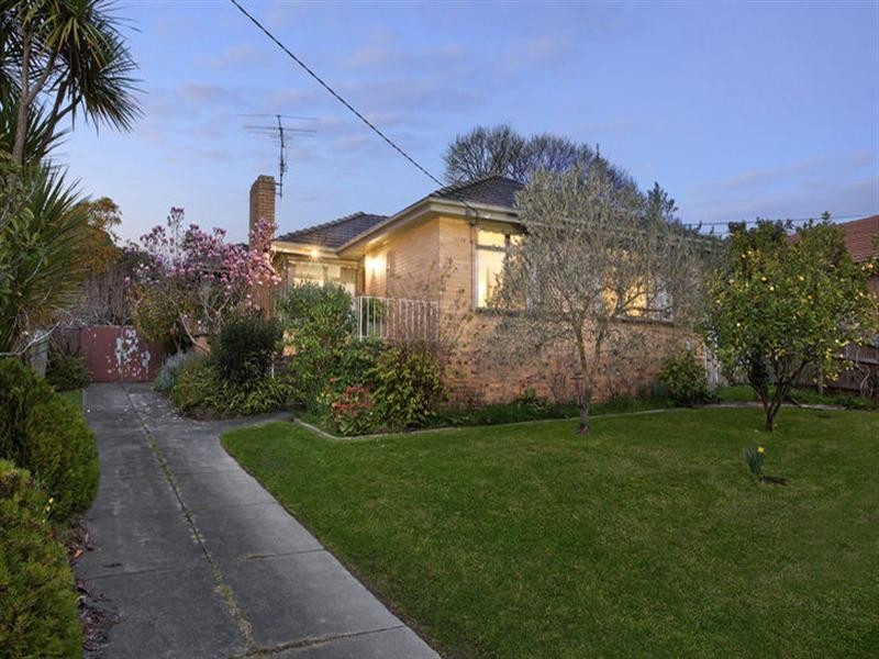 18 Dryden Street, Doncaster East VIC 3109