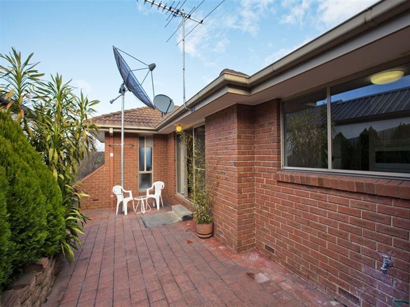 2/1 Sargent Street, Doncaster VIC 3108