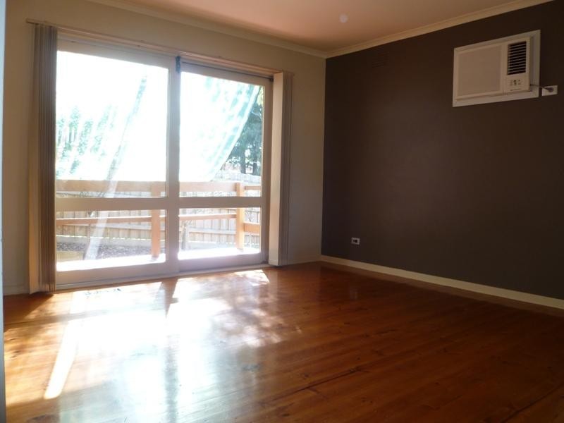 9/17 Fullwood Parade, Doncaster East VIC 3109