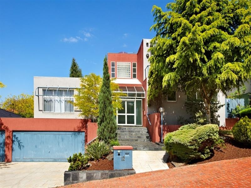 12 Robertswood Close, Doncaster East VIC 3109