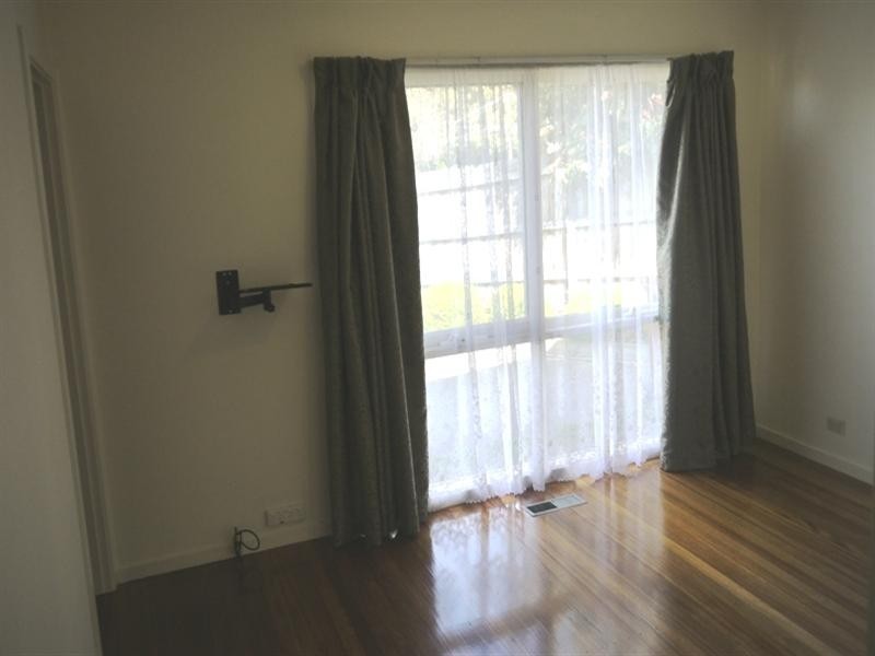 8 Gemini Close, Doncaster East VIC 3109