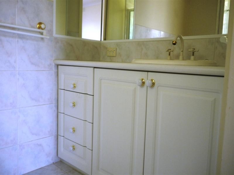 8 Gemini Close, Doncaster East VIC 3109