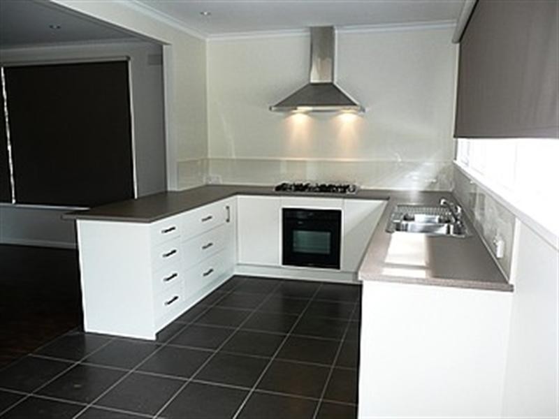 25 Arundel Road, Park Orchards VIC 3114