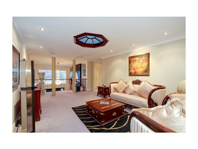 36 Sarah Crescent, Templestowe VIC 3106