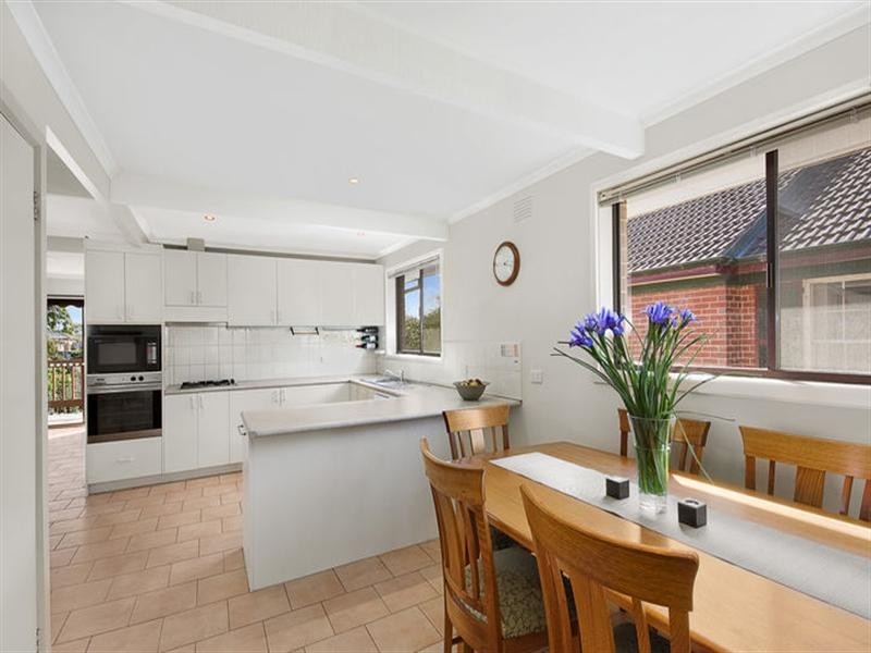 39 Jacana Avenue, Templestowe Lower VIC 3107