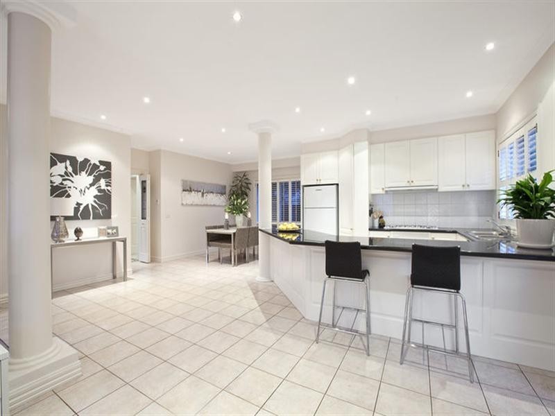 5 Kenman Close, Templestowe VIC 3106