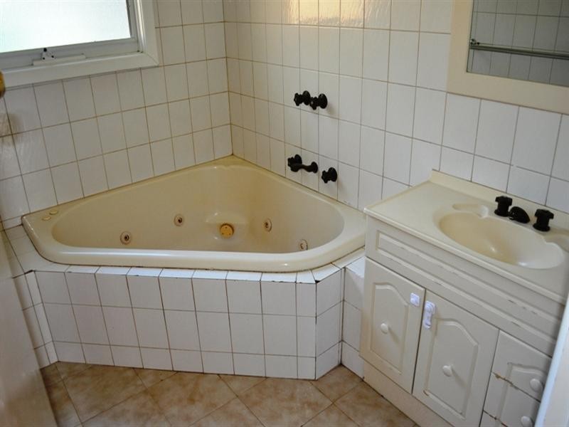 14 Lulworth Street, Blackburn North VIC 3130