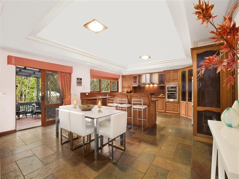 9 Lempriere Close, Templestowe VIC 3106