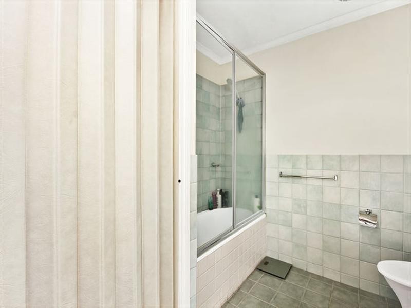 22/188 Faraday Street, Carlton VIC 3053