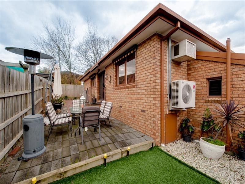 4/7 Wetherby Road, Doncaster VIC 3108