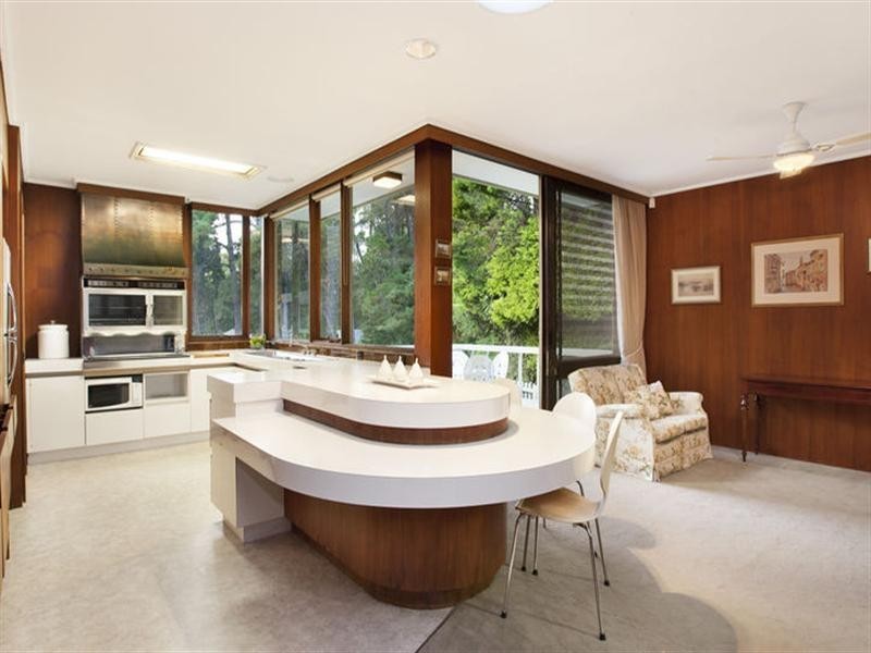 13 Wembley Gardens, Donvale VIC 3111