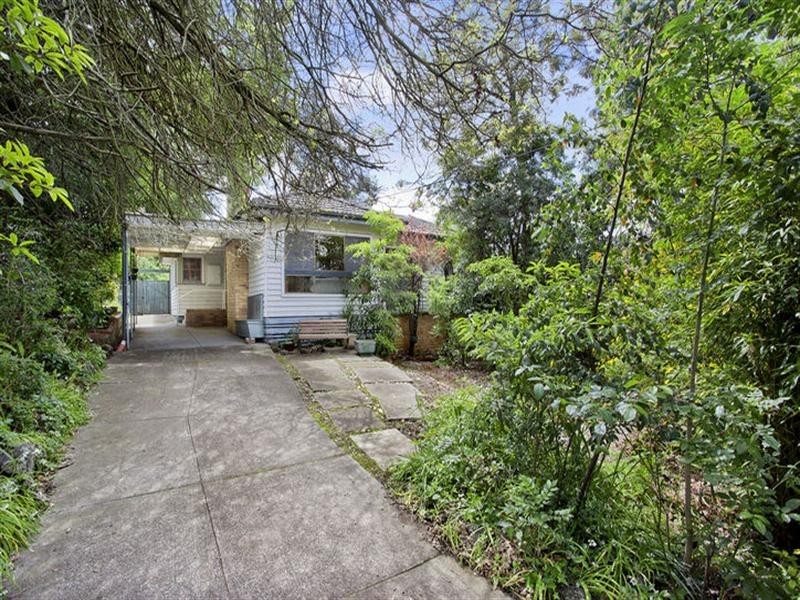 31 Denis Street, Mitcham VIC 3132
