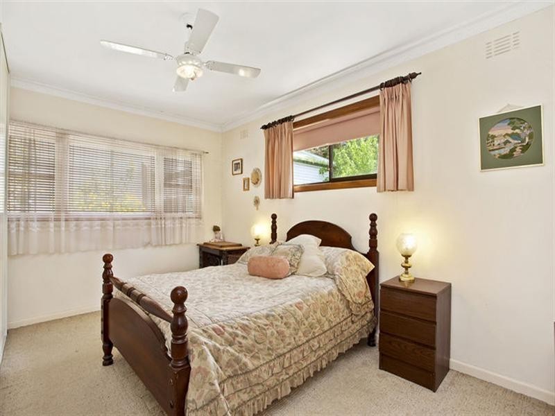 31 Denis Street, Mitcham VIC 3132