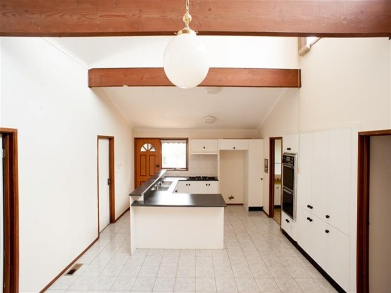 11 Cameron Parade, Bundoora VIC 3083