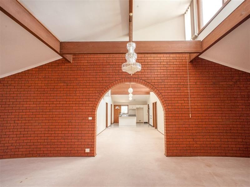 11 Cameron Parade, Bundoora VIC 3083