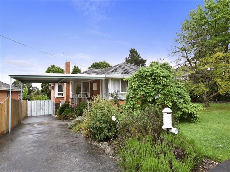 32 Daly Street, Doncaster East VIC 3109