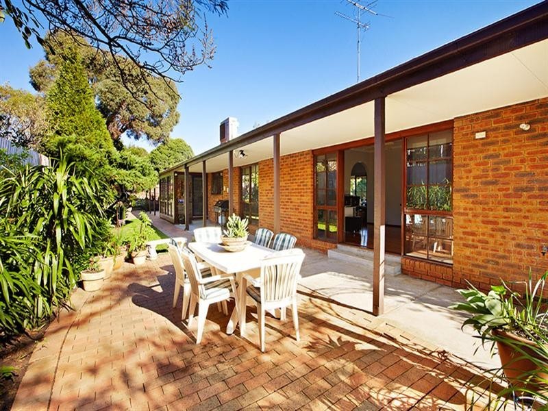 1 Cameron Close, Donvale VIC 3111