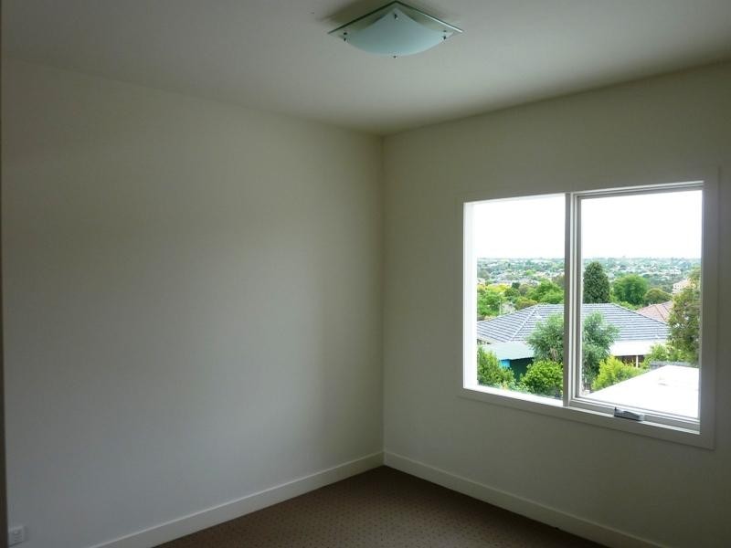 T3/798 Elgar Road, Doncaster VIC 3108