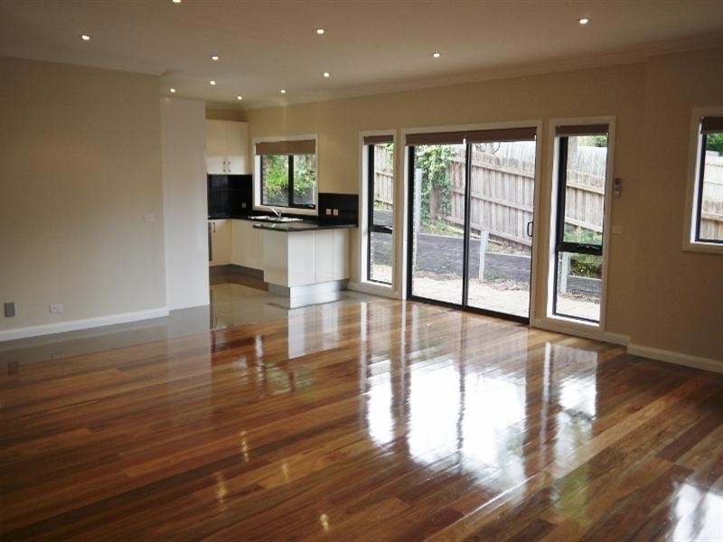 33C Blackburn Road, Doncaster East VIC 3109