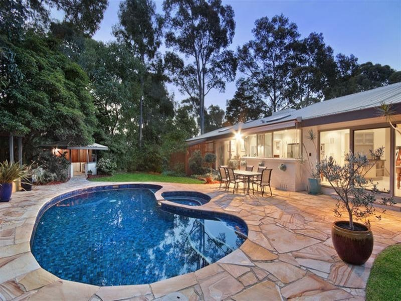 13 Bamfield Close, Templestowe VIC 3106