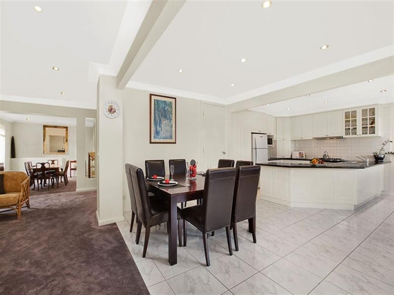 10 Yandilla Street, Balwyn VIC 3103