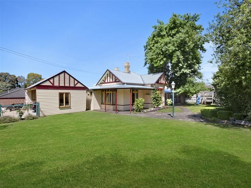 45 Orange Grove, Bayswater VIC 3153