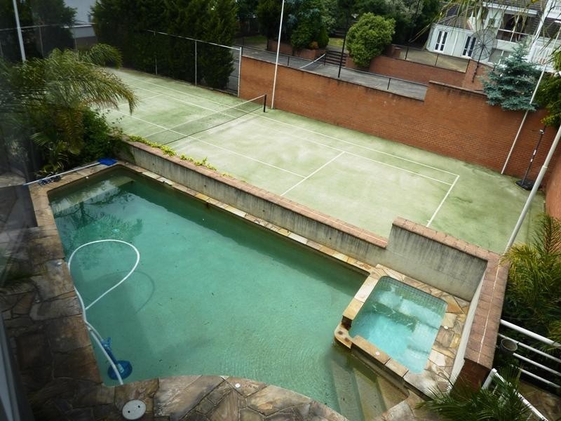 76 Deep Creek Drive, Doncaster East VIC 3109