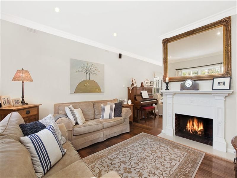 32 Caringal Avenue, Doncaster VIC 3108