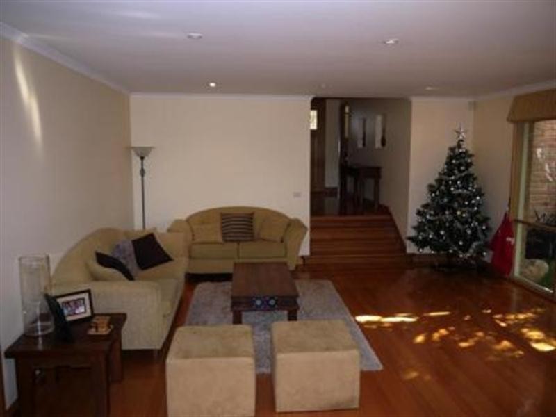 42 Atkinson Street, Templestowe VIC 3106