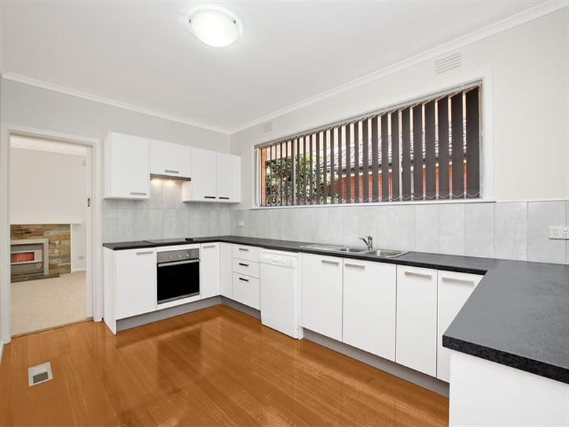 22 Arawata Drive, Doncaster East VIC 3109