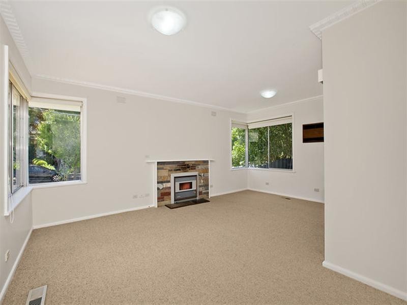 22 Arawata Drive, Doncaster East VIC 3109