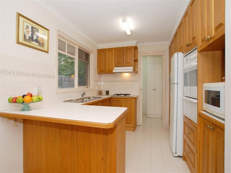 54 Ashmore Road, Forest Hill VIC 3131