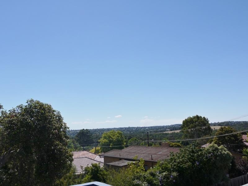 55 Chatsworth Quadrant, Templestowe Lower VIC 3107